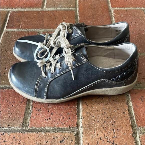 WOMEN'S AETREX DANA LACE UP OXFORD | NAVY - Picture 3 of 8